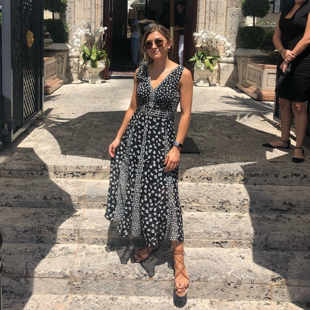 AllSaints Black White Floral Flowy Maxi Dress Size 0